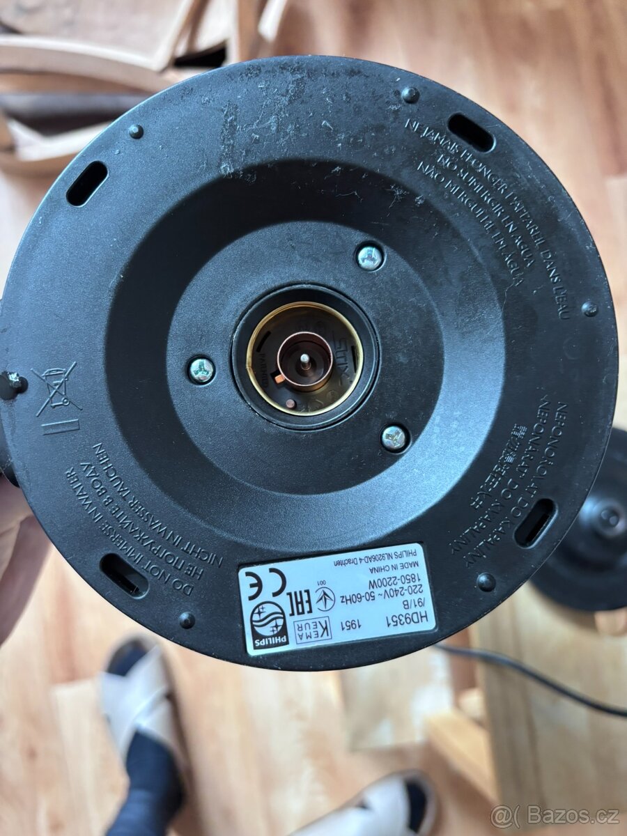 Rychlovarná konvice Philips - 6