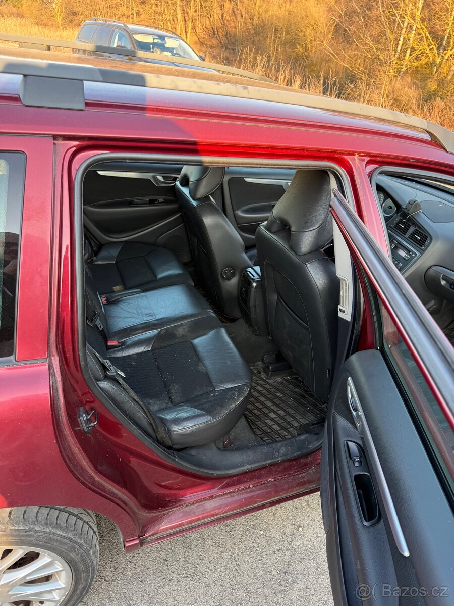 Volvo V70 D5 136kw ND - 6