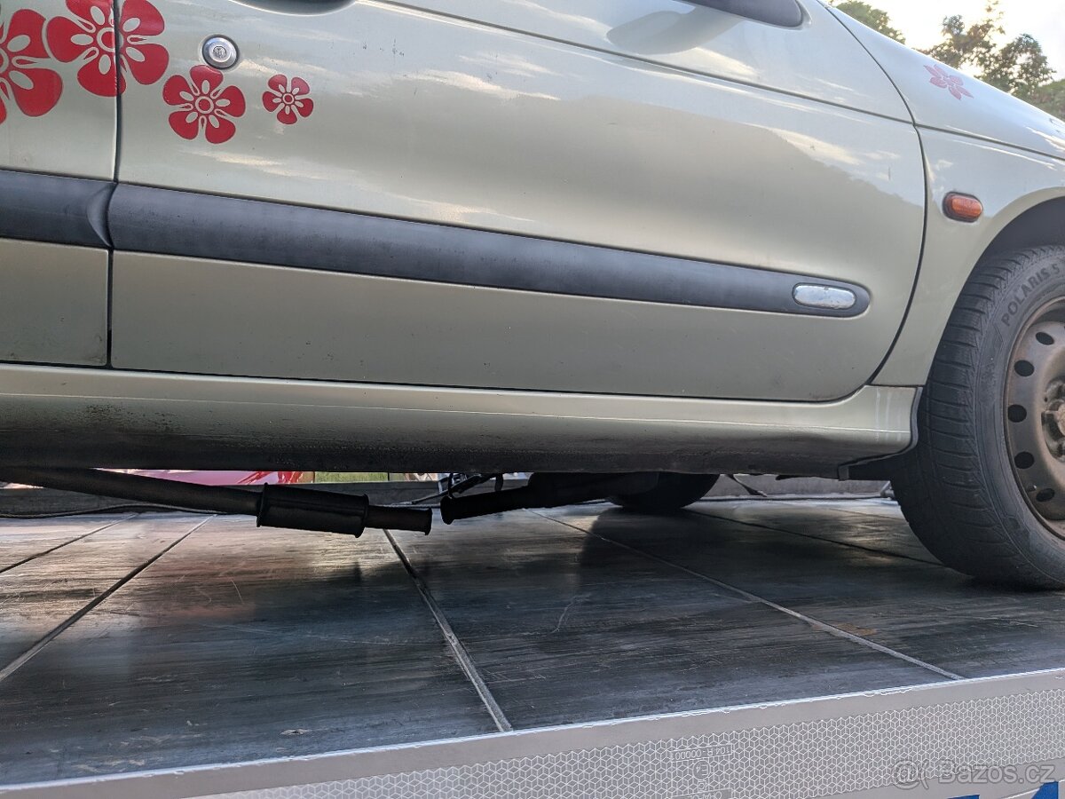 Renault Megane Break s platnou STK - 6