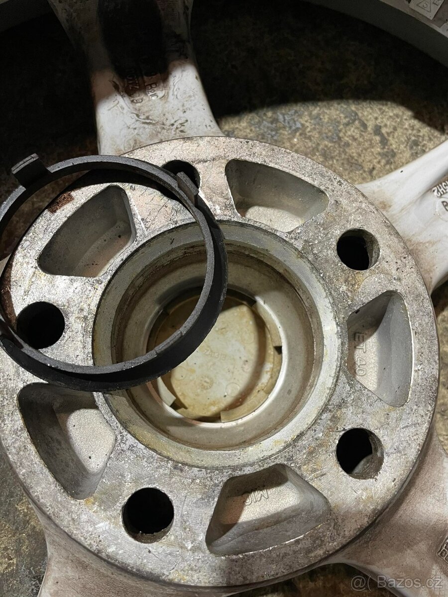 Alu kola R15 5x114,3 letní pneu NEXEN 185/65/15 - 6