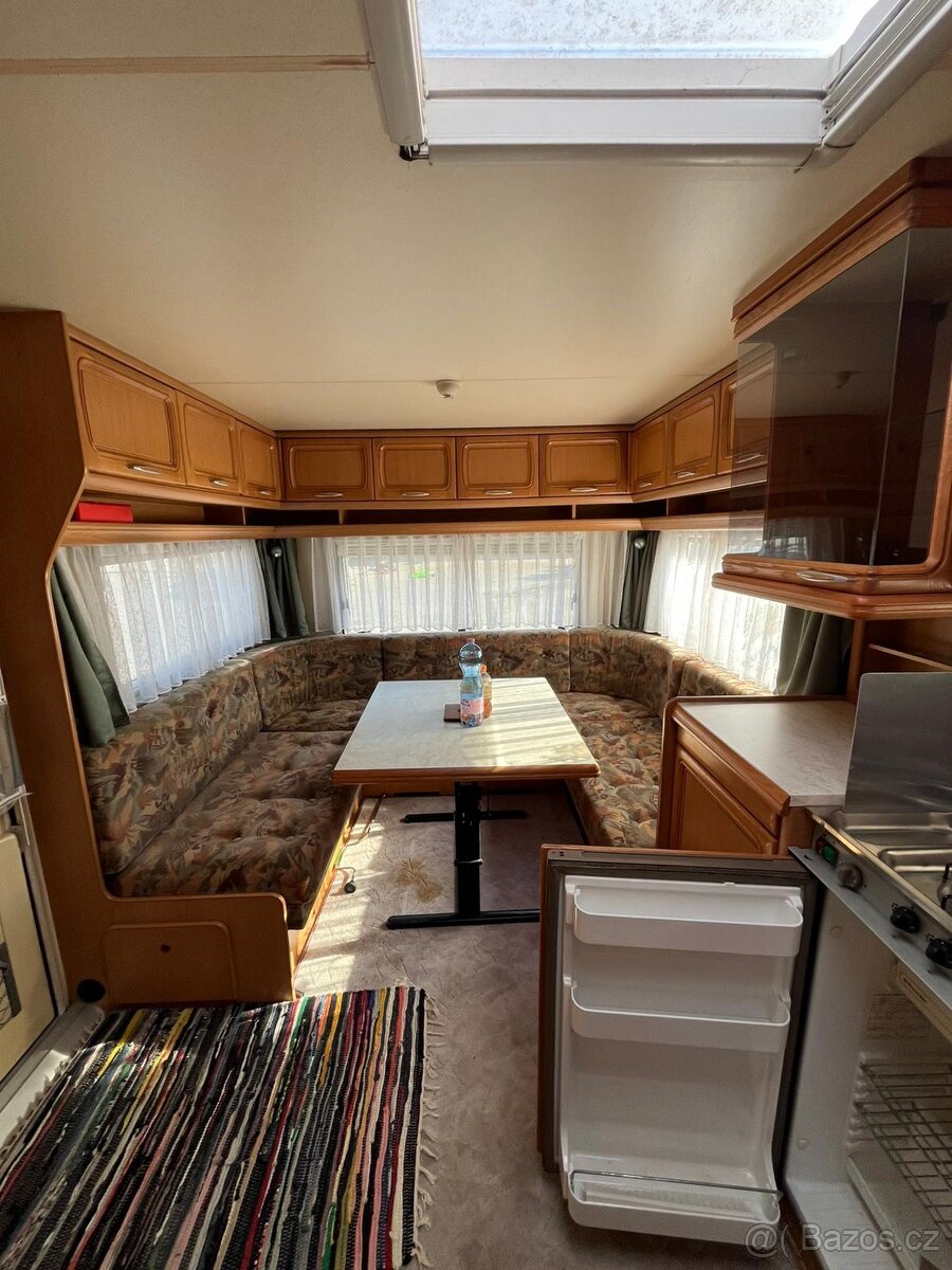 Dlouhodobě pronajmu celoroční karavan s pozemkem - 6