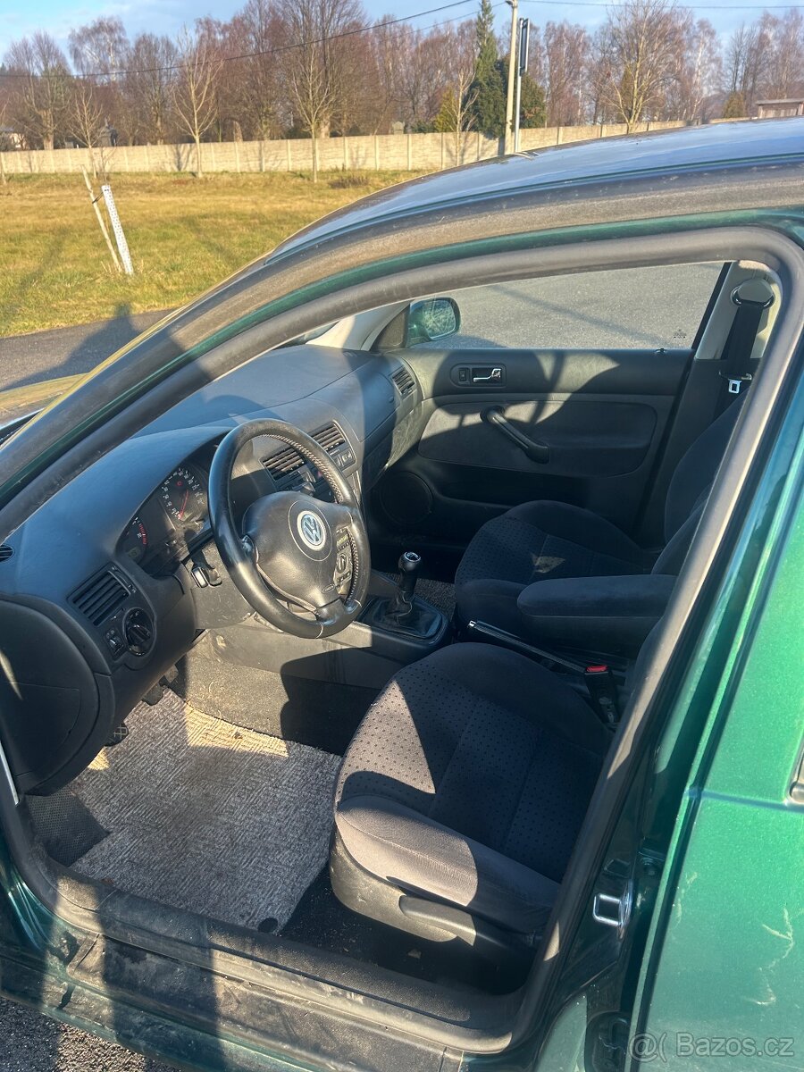 Vw Bora 1.6i 77 kW r.v 1999 dovoz DE - 6