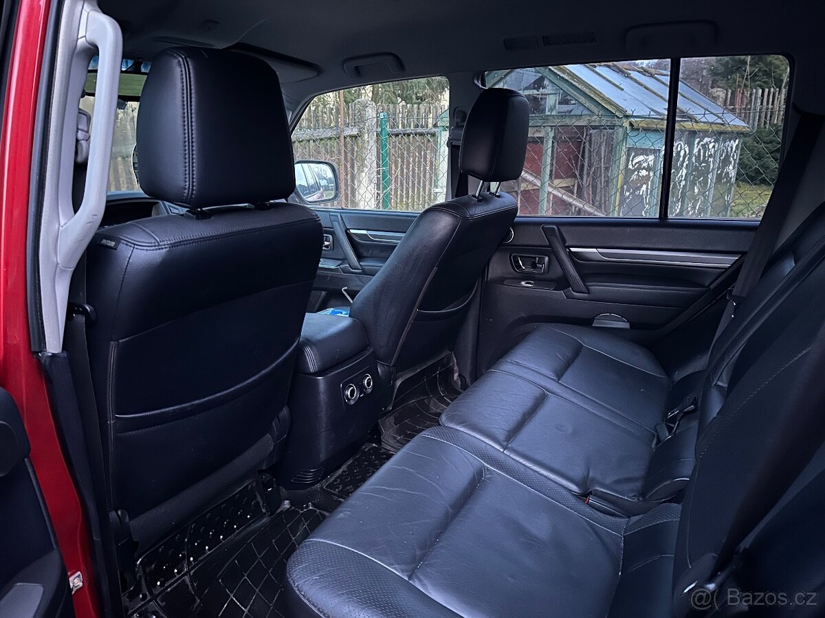 PRODÁM MISTUBISHI PAJERO - 6