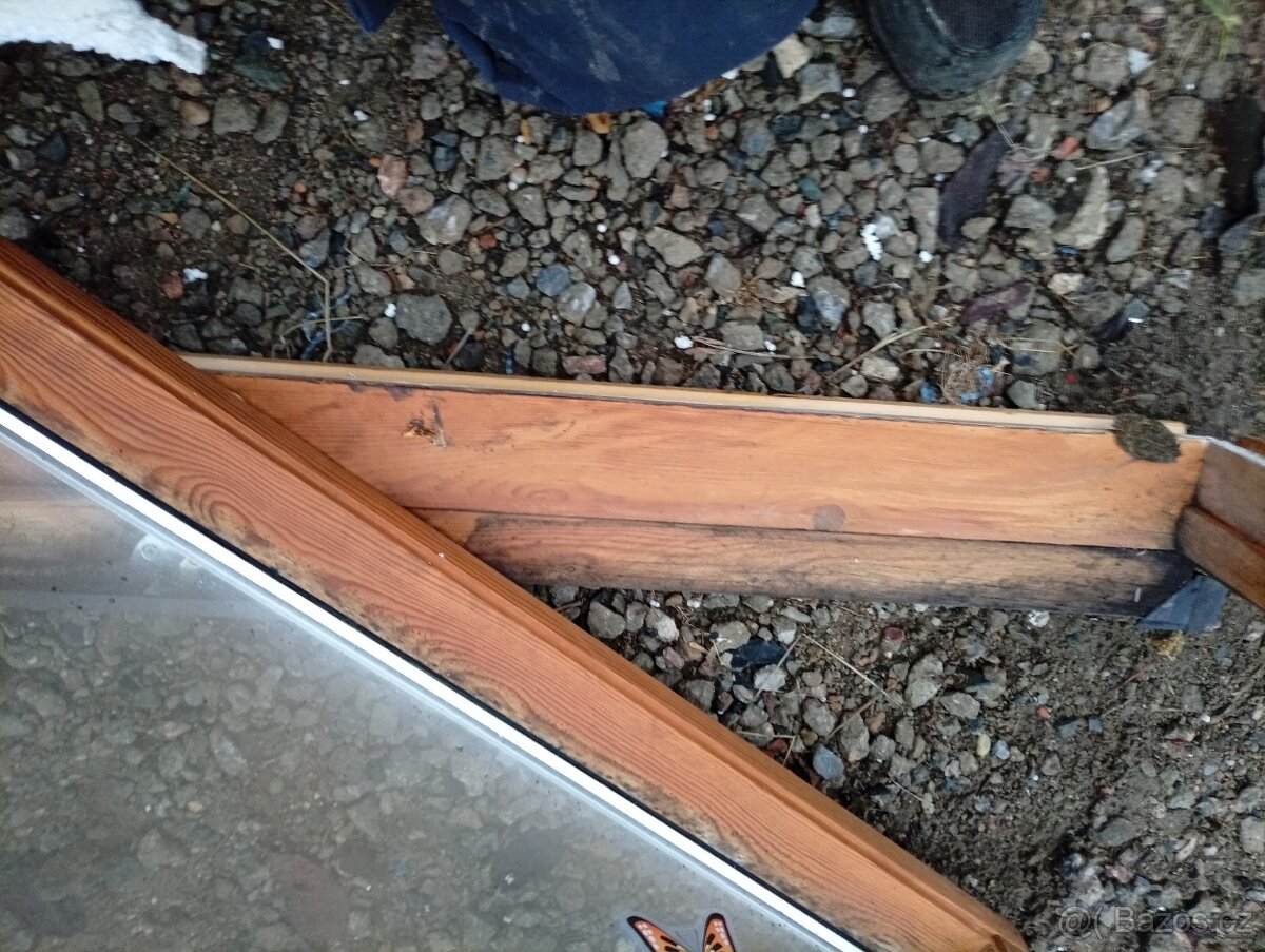 střešní okno Velux dřevo - 6