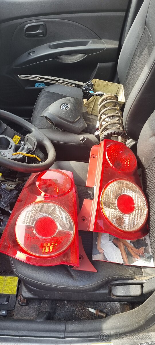 Veškeré díly Kia Picanto 1,0 2008 44kw - 6