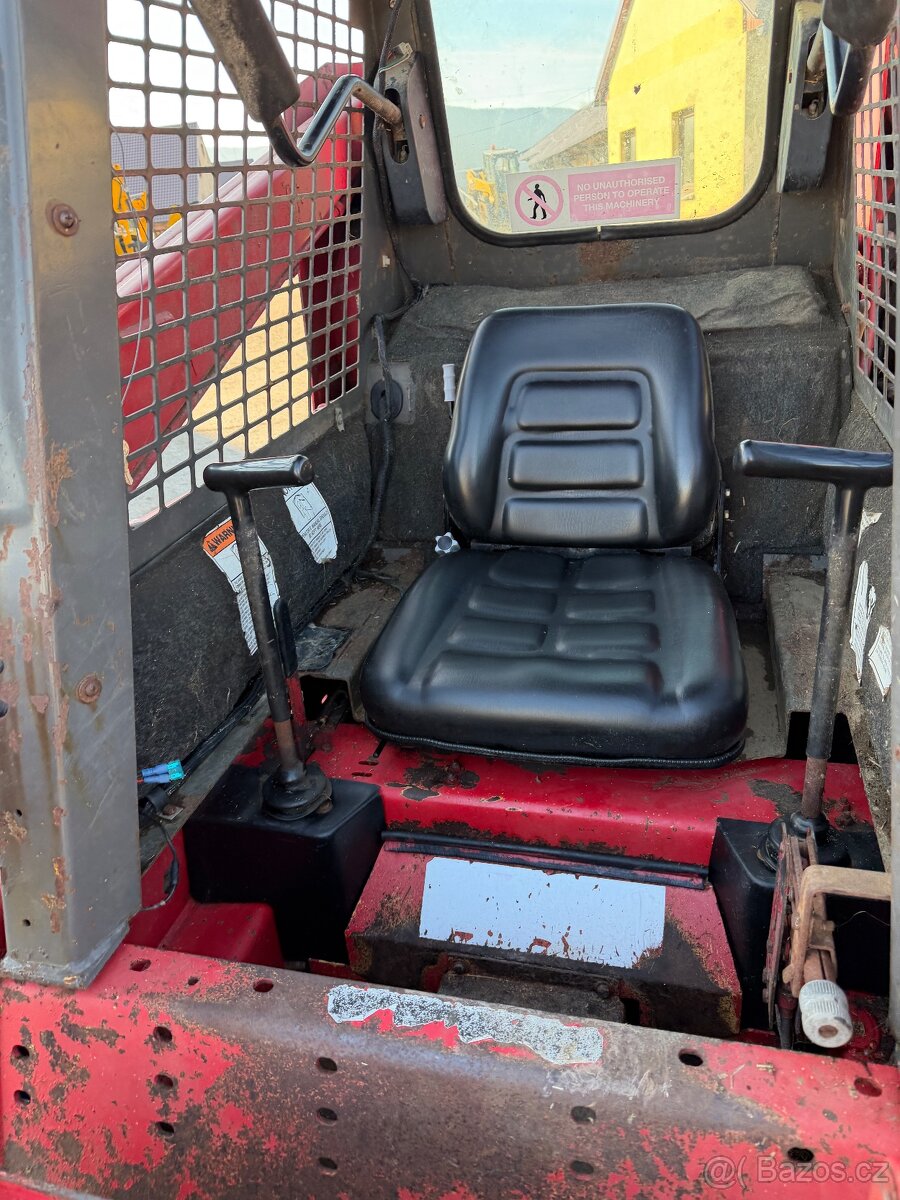 Smykovy nakladac Gehl 4610 - 6