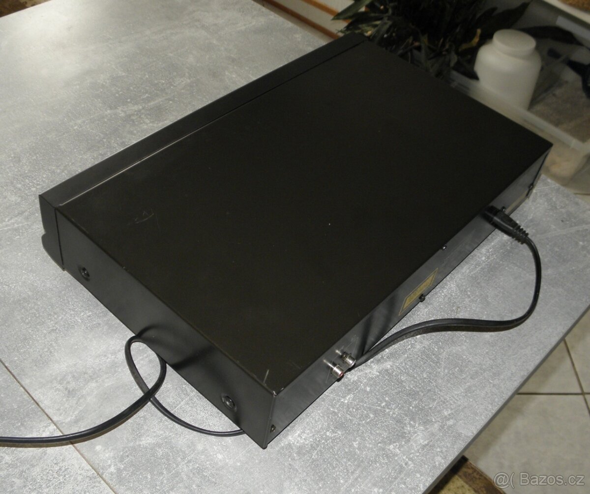 TECHNICS SL PG 460A CD přehrávač - 6