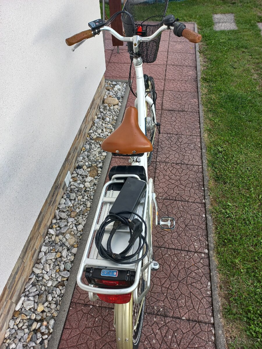 Městské elektrokolo - dámské - 6