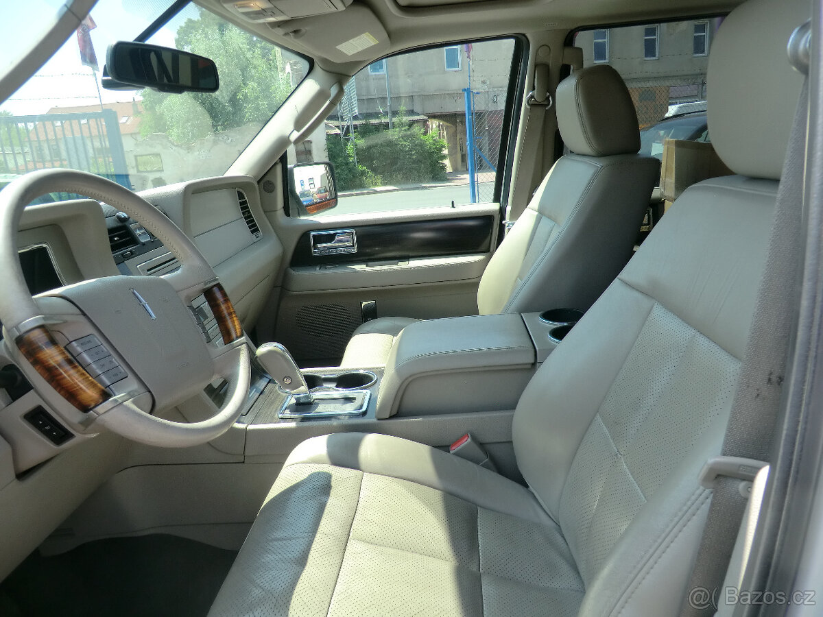Lincoln Navigator, 5,4L V8 LPG AUTOMAT 7 MÍST TZ - 6