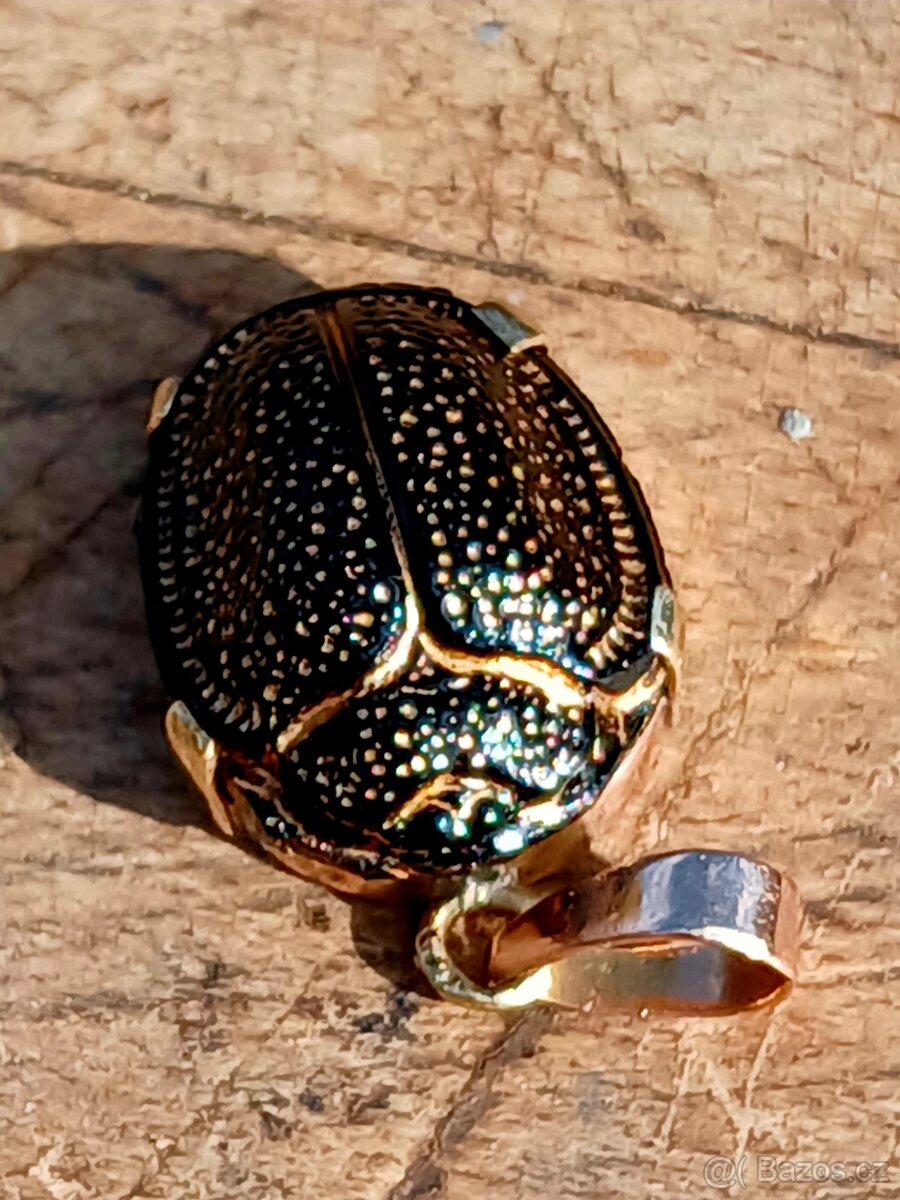 Zlatý přívěsek Skarab - 6