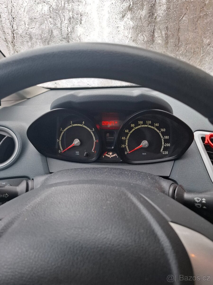 Ford fiesta 1.25 benzin ( 60 kw) 99.000 km - 6