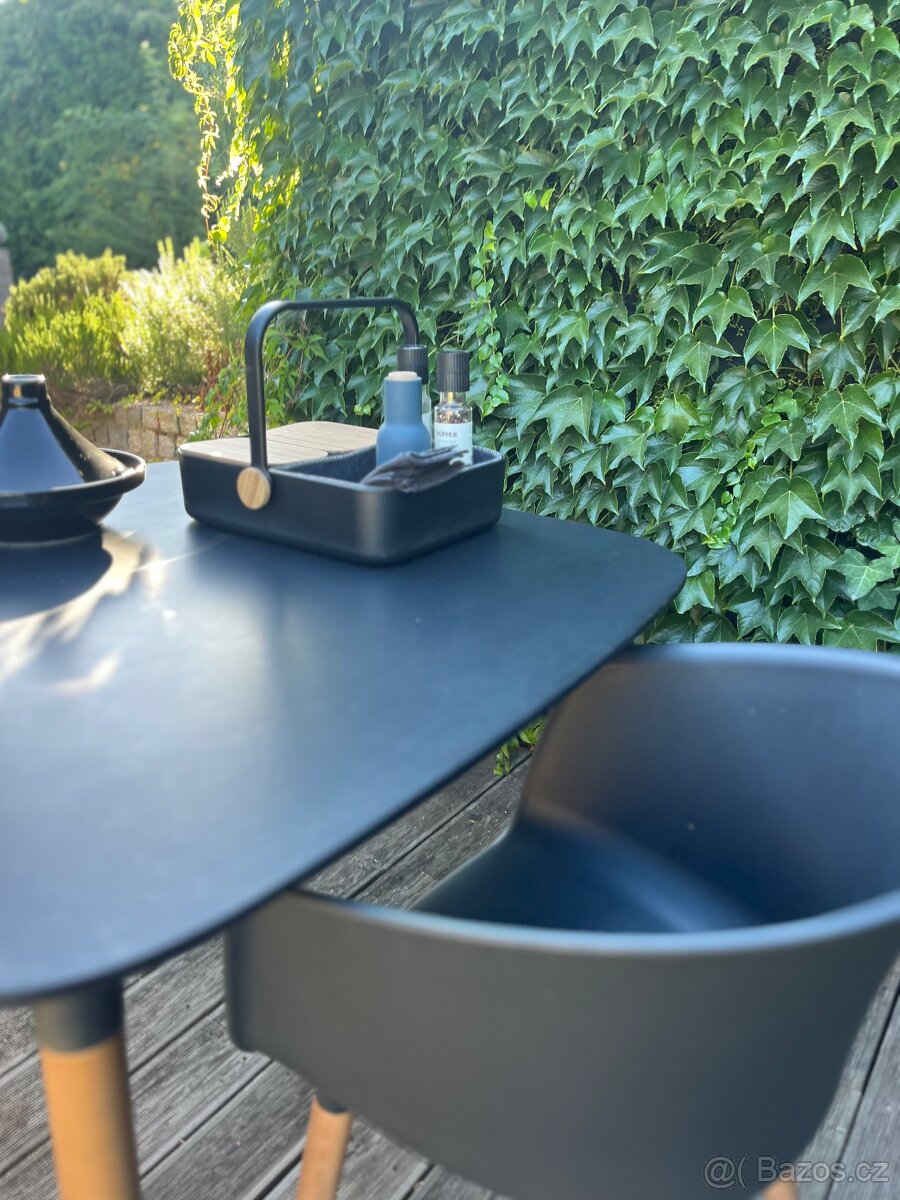 Set zahradního nábytku - 6