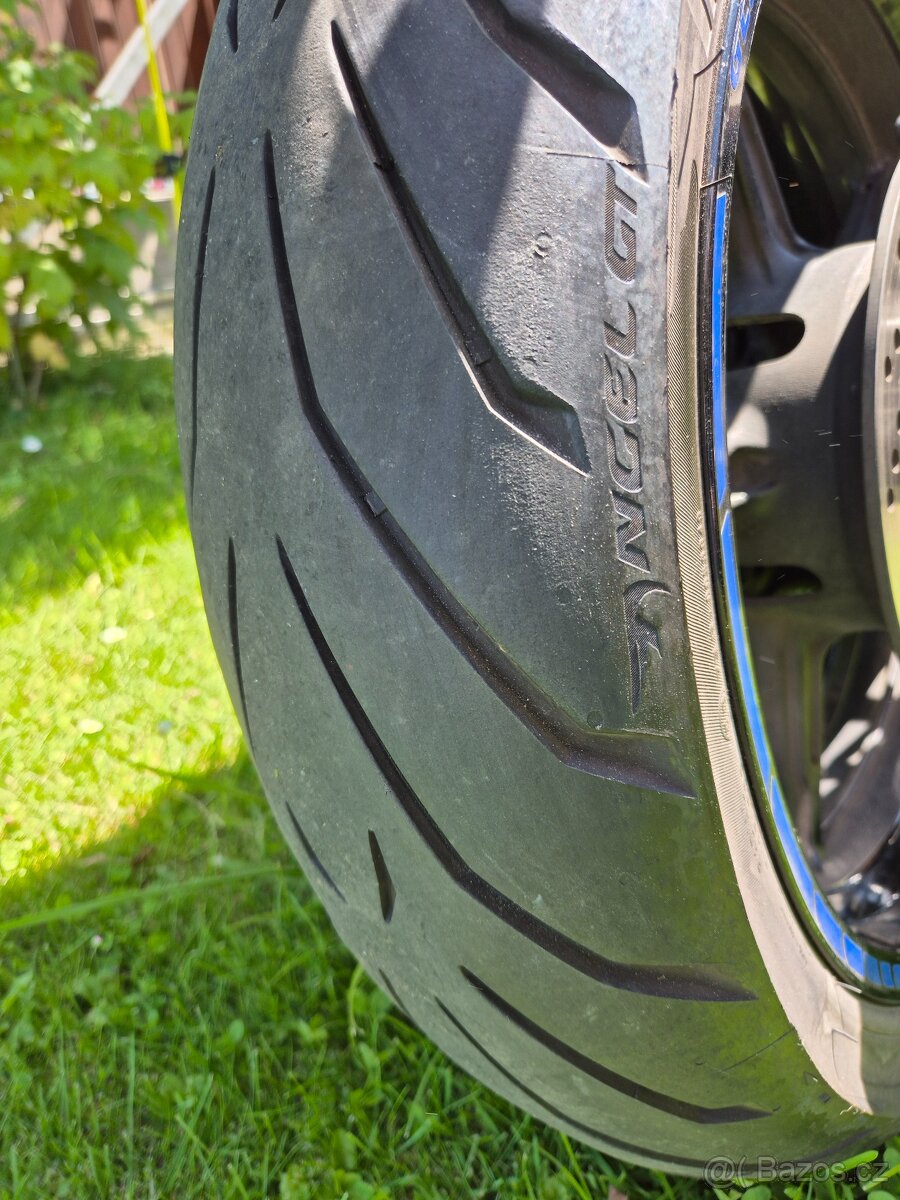 Suzuki SFV 650 GLADIUS - 6