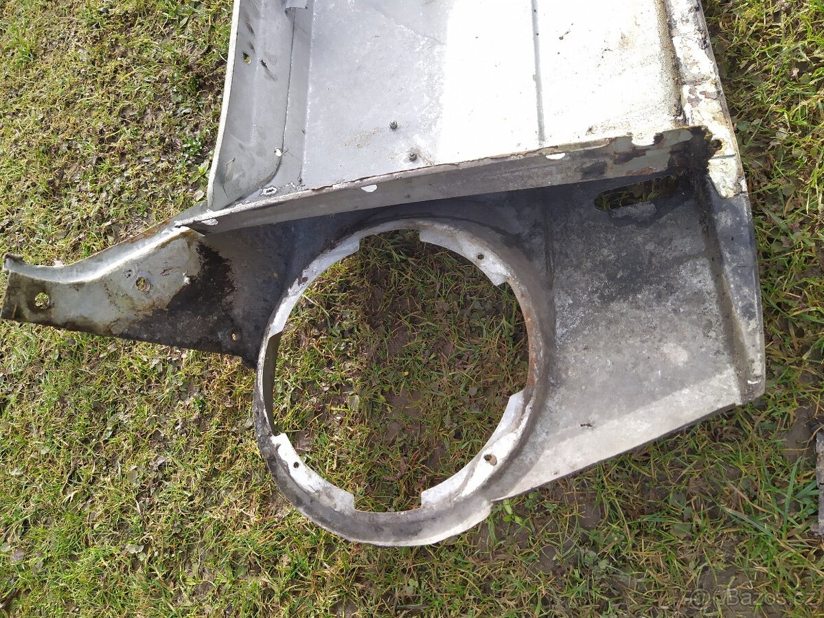 Přední čelo Škoda 100 - 6