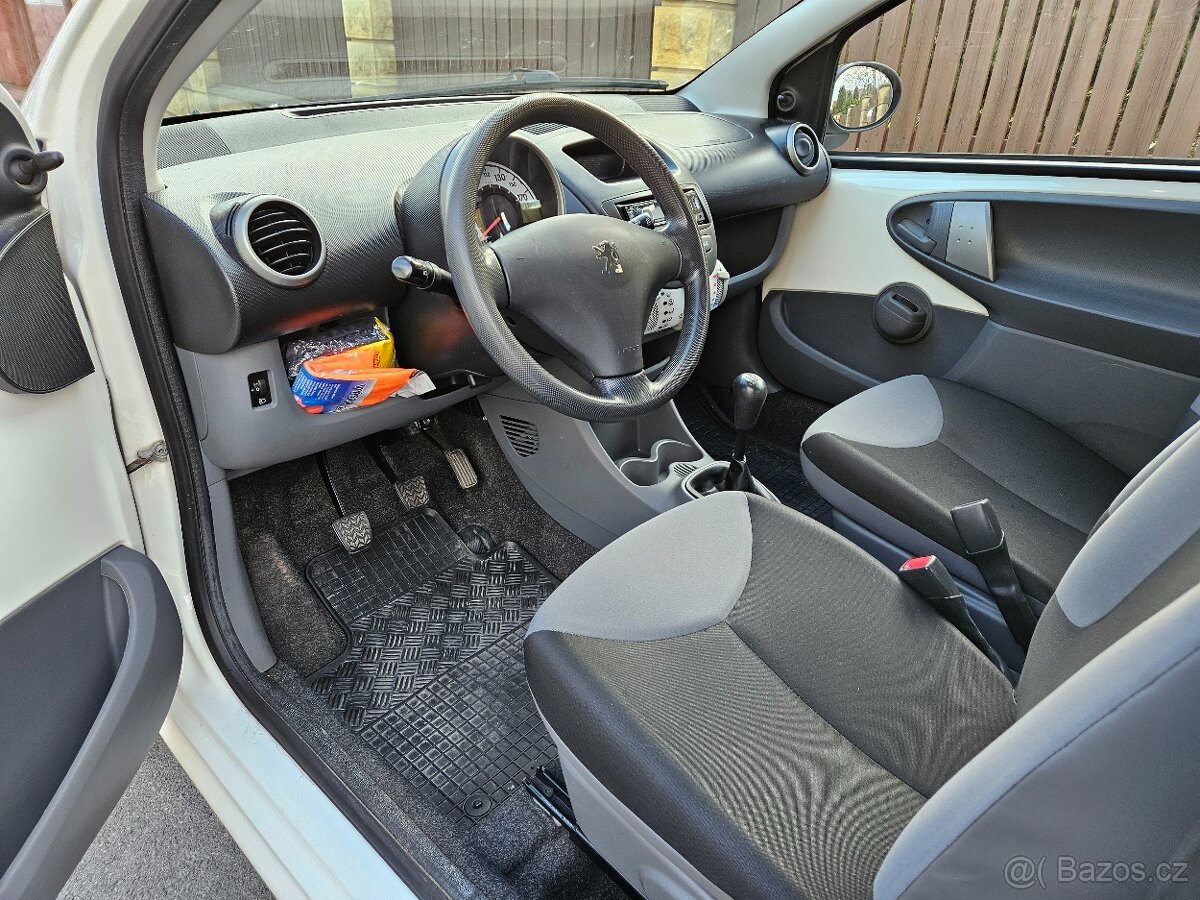 Peugeot 107 - 6