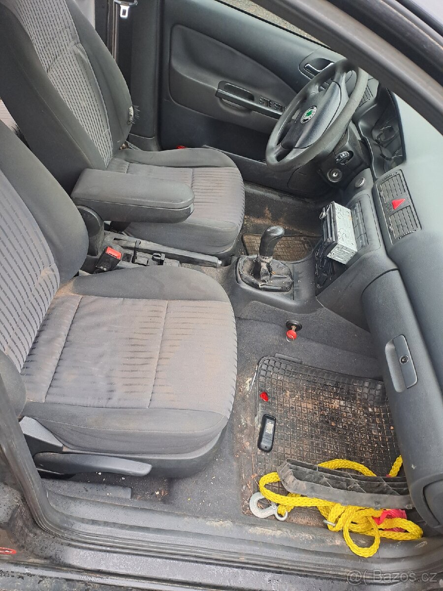 Díly z Octavia I - 6