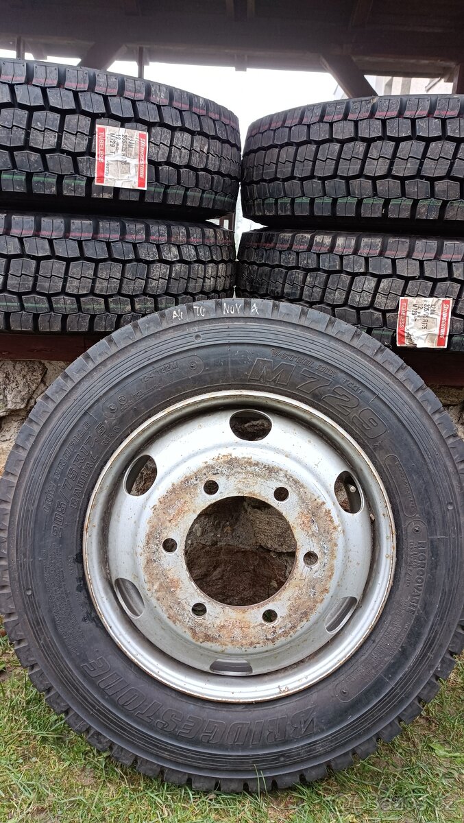 205/75 R17,5 - 6