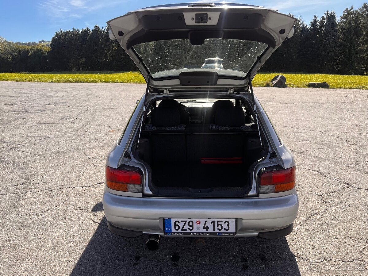 Subaru Impreza GT - 6