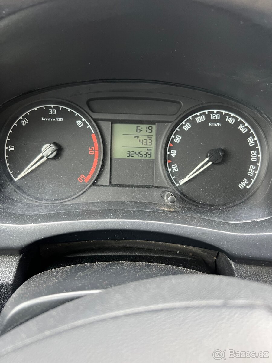Škoda Fabia 51 kWt 1.4 nafta - 6