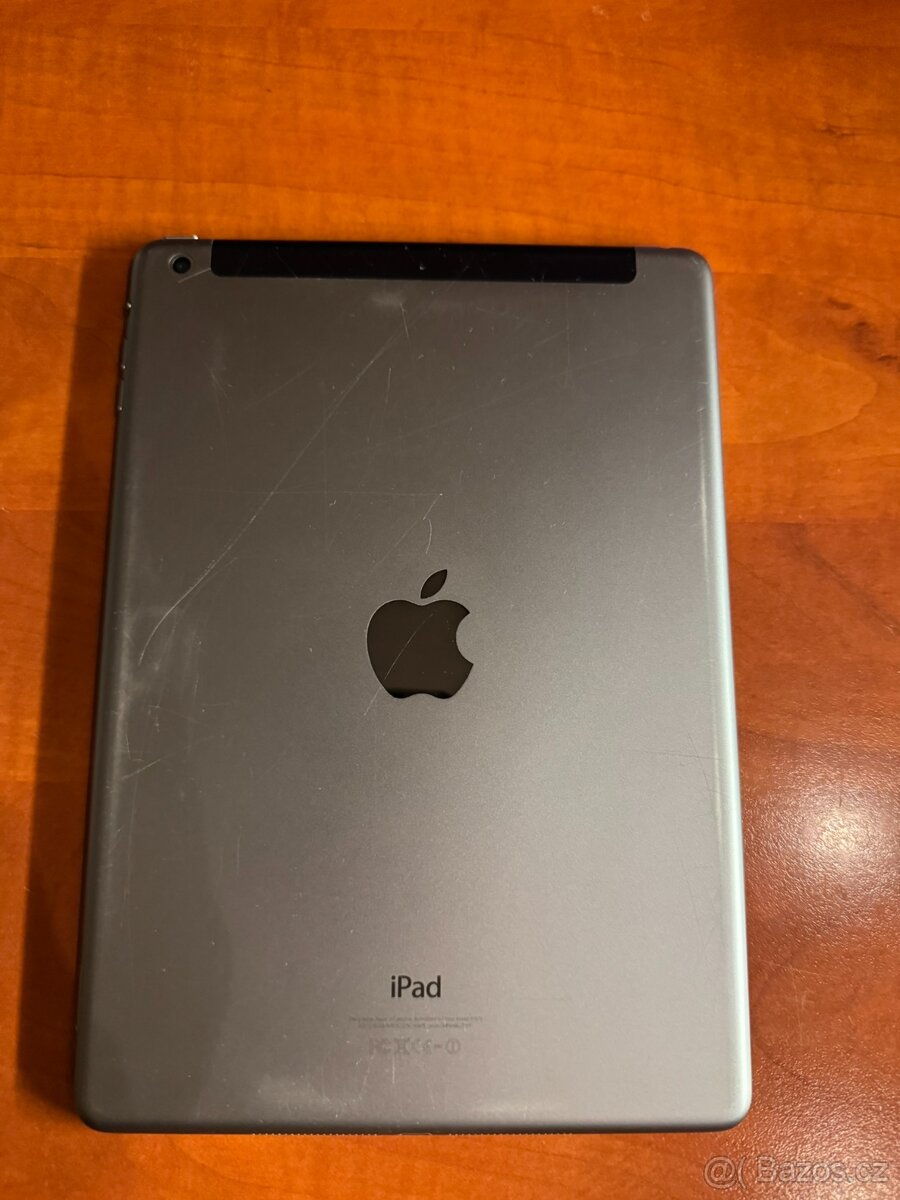 iPad Air WiFi + Cellular, 32GB Space Gray - 6