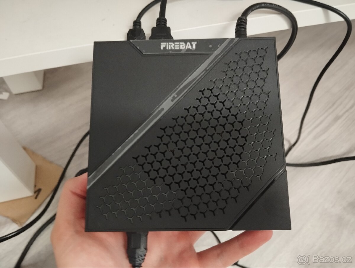 Herní Mini PC AMD Ryzen 5 6600H Radeon 660M - 6