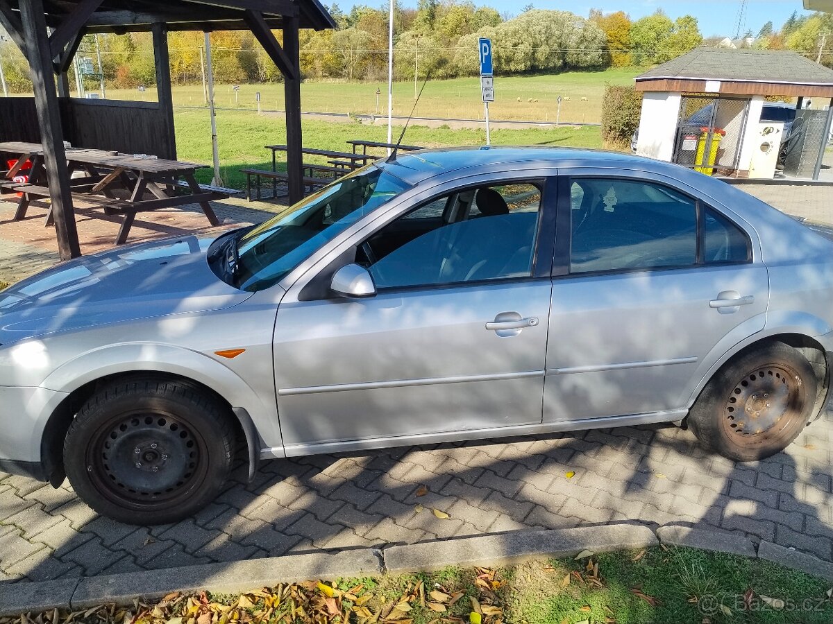 Ford Mondeo Mk3 - 6