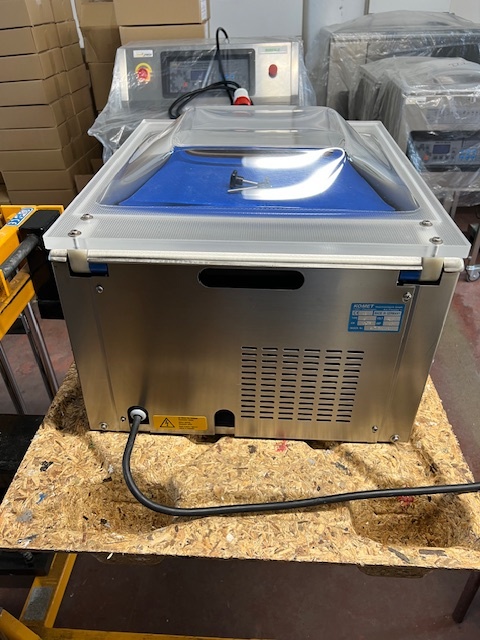 Vakuovací stroj KOMET - 6