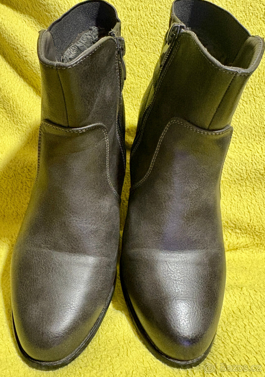 Zimní kotníkové boty zn. Dabio, vel. 38 - 6