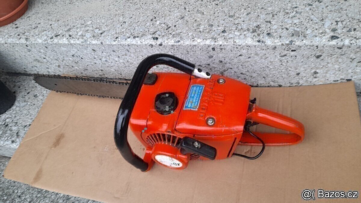 Stará historická motorová pila Dolmar 118 - 6