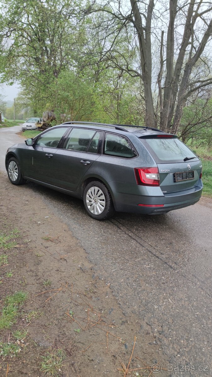 Octavia 1.6 tdi 85kw - 6