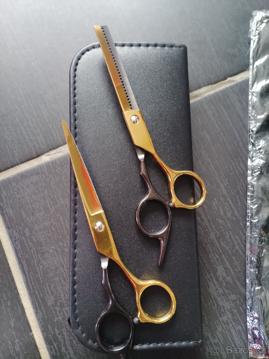 Kadeřnické nůžky set + zástěra - 6