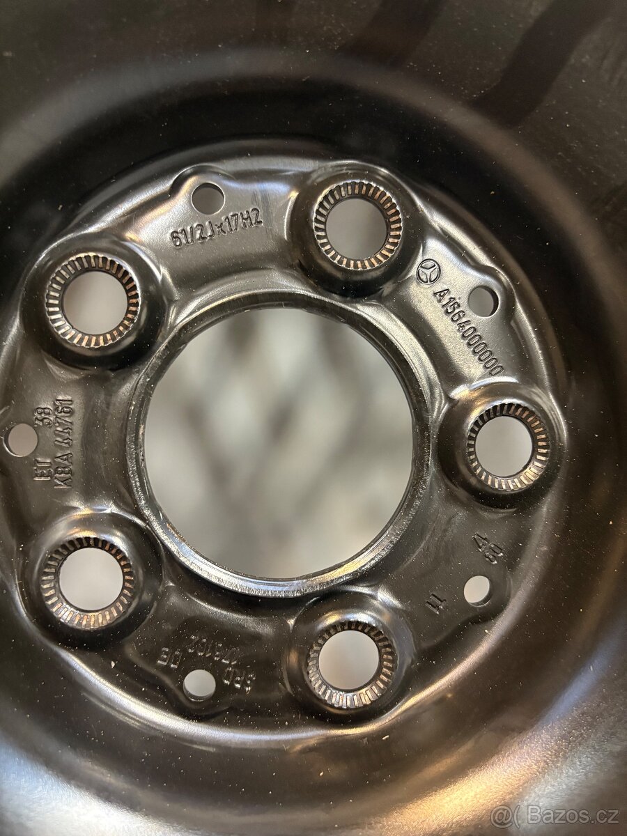 Mercedes benz GLA 215/60/17 Michelin Alpin A1564000000 - 6