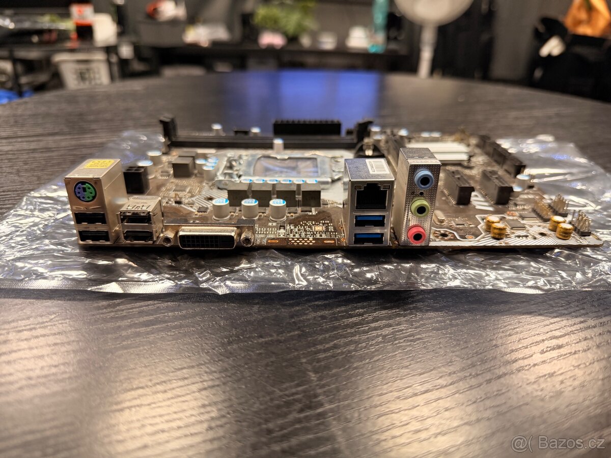 RETRO ZÁKLADNÍ DESKY + DDR2 RAM - 6