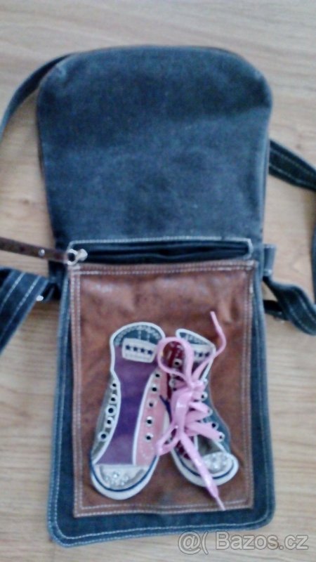 Dívčí kabelky a tašky - 6