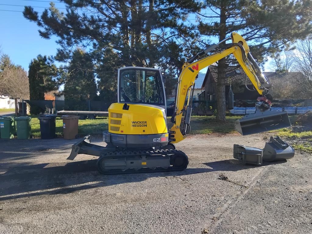 Minibagr Wacker Neuson EZ36 - 6