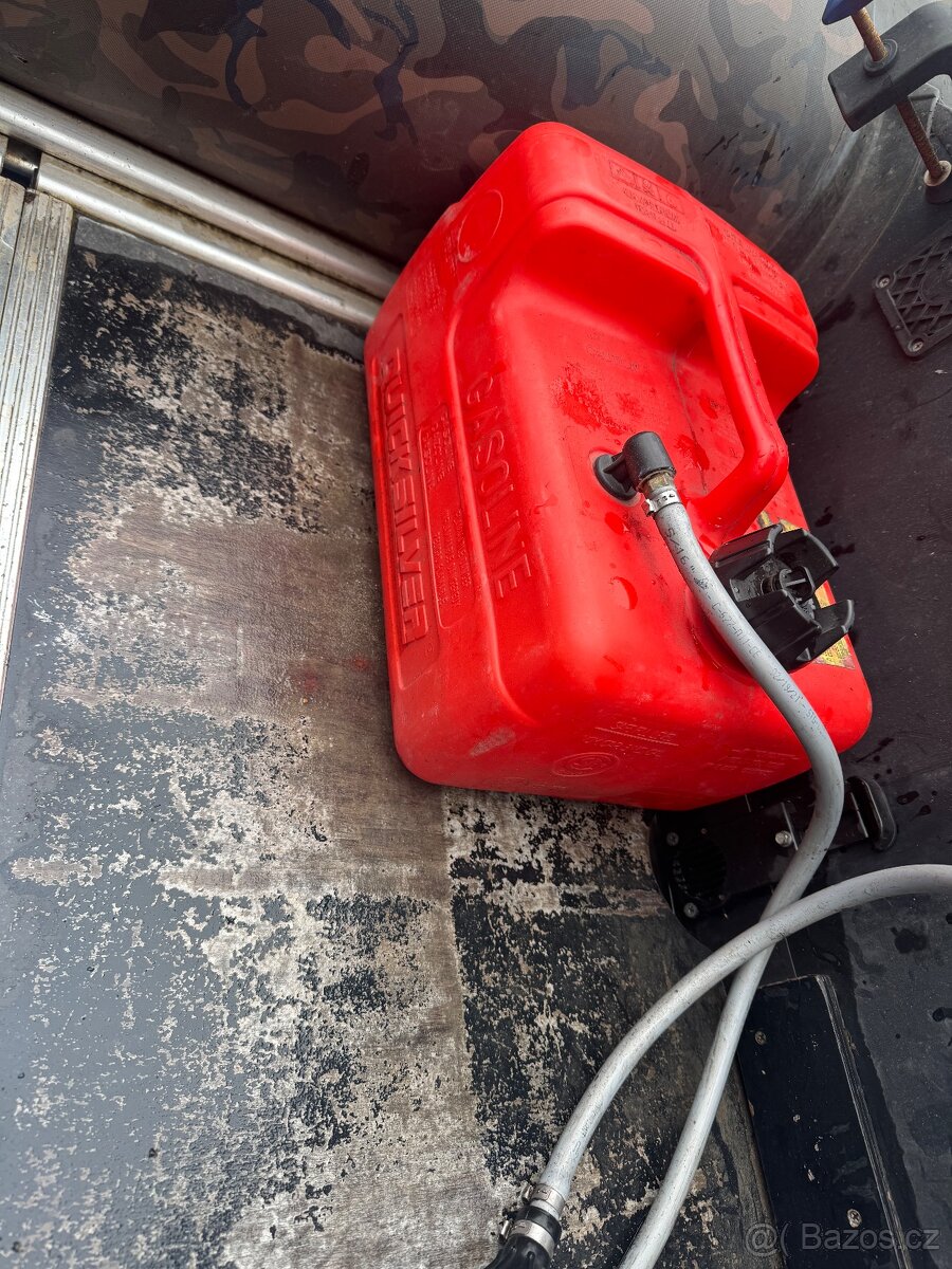 Lodní motor Mercury 10 HP - 6