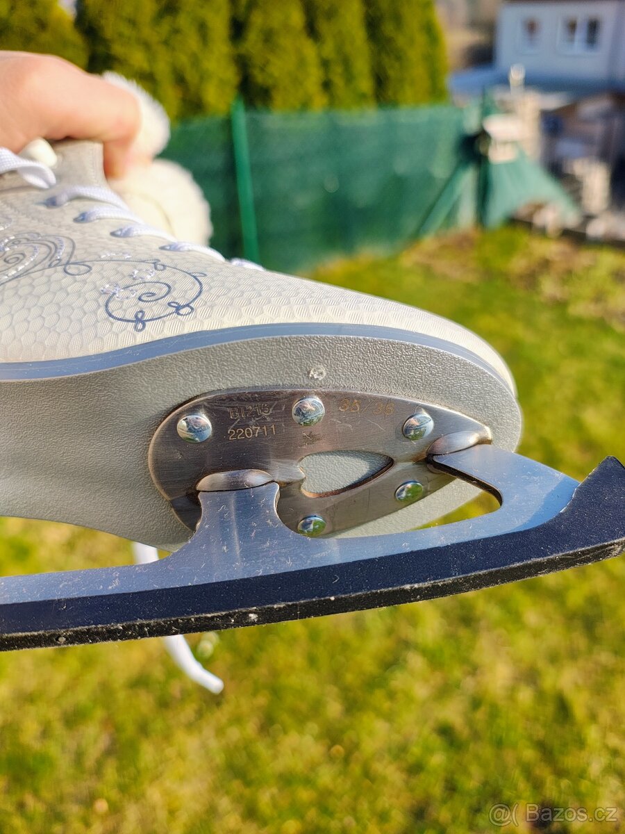 Dámské/dívčí brusle - 6