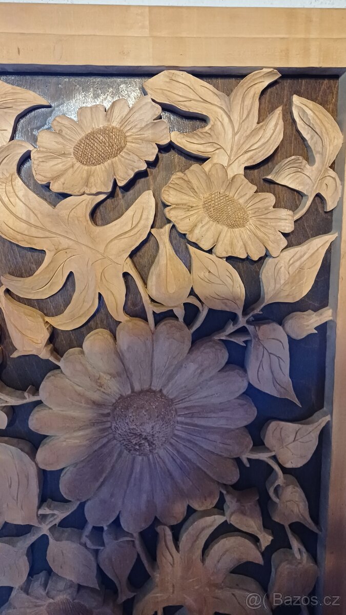 dřevěna vyřezavana polička - 6