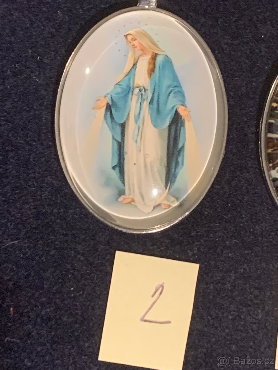 přívěs ,...4,5 x 3,3cm - 6