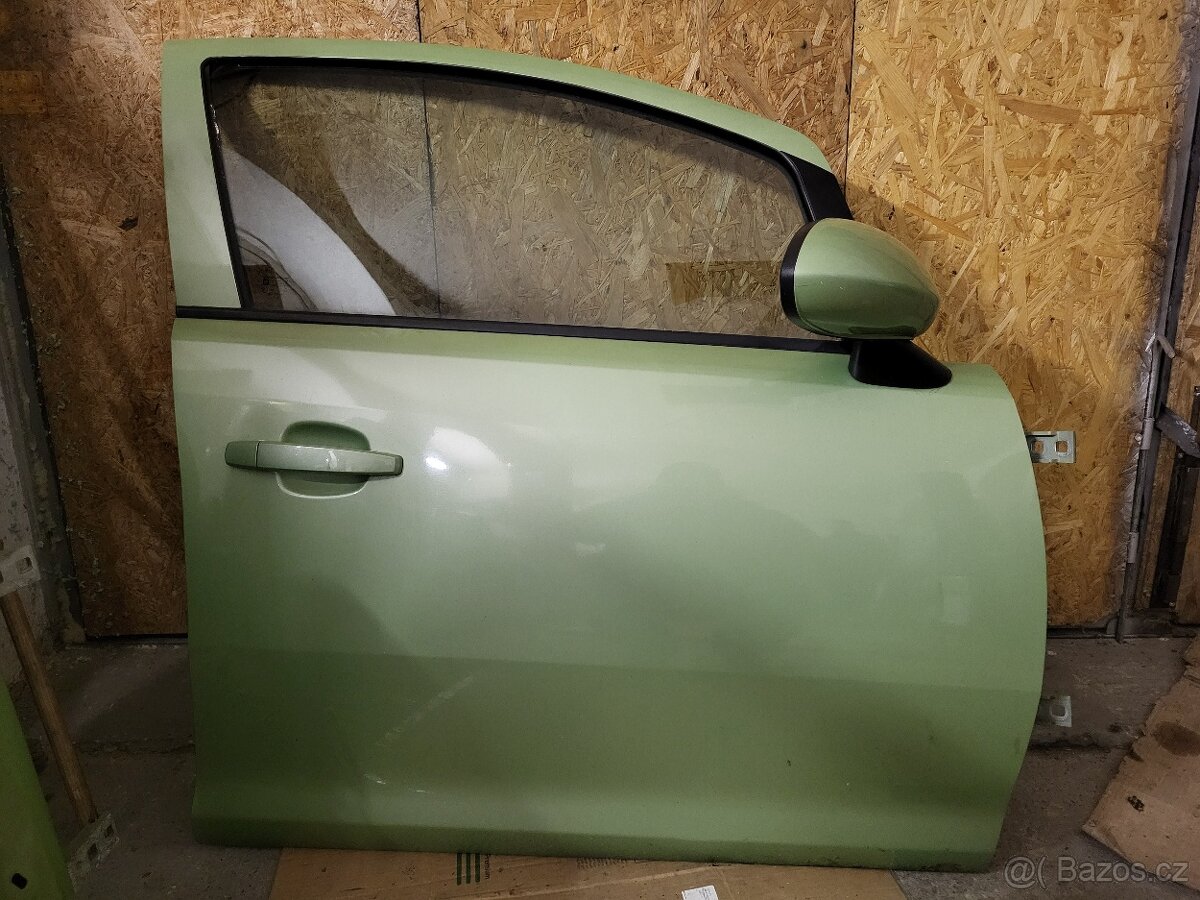 Prodám dveře z vozu opel corsa D - 6