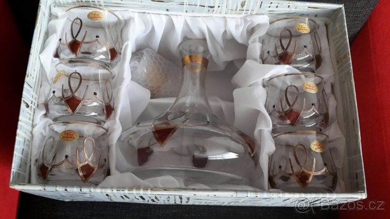 Nová skleněná sada v dárkové krabici - 6