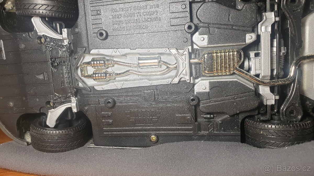Prodám Audi TT 1:18 - 6