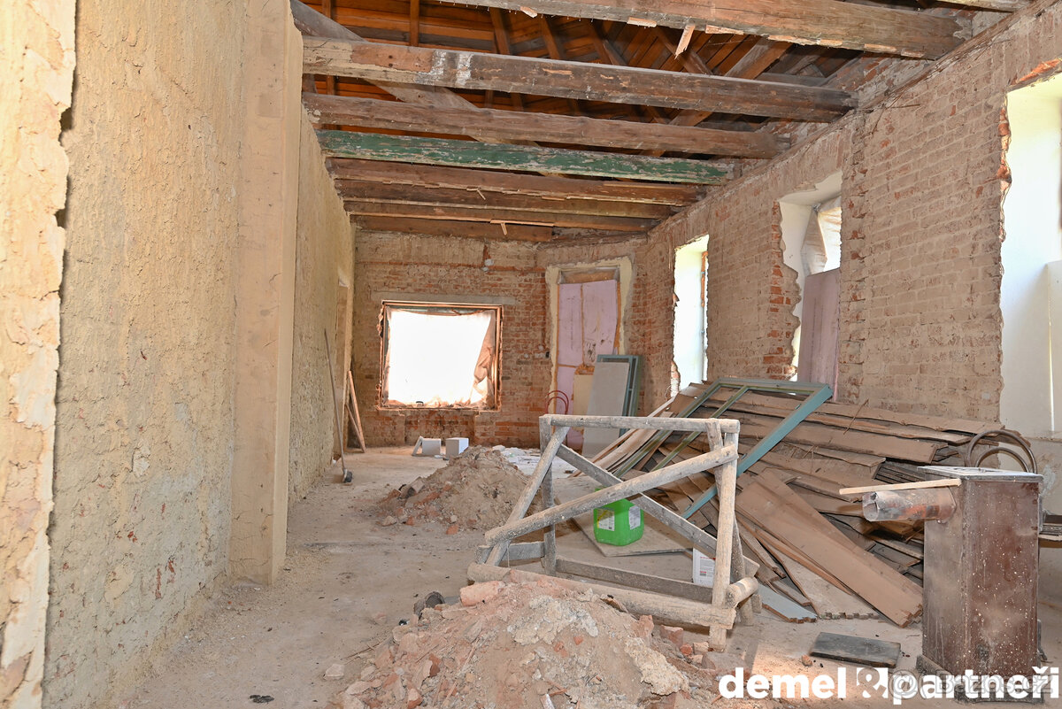 PRODEJ INVESTIČNÍHO DOMU VELKÁ ROUDKA - 6