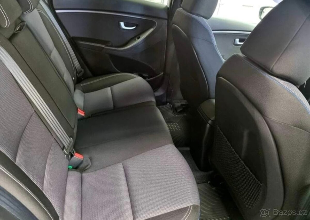 Hyundai i30 edice go rok výroby 2016 - 6