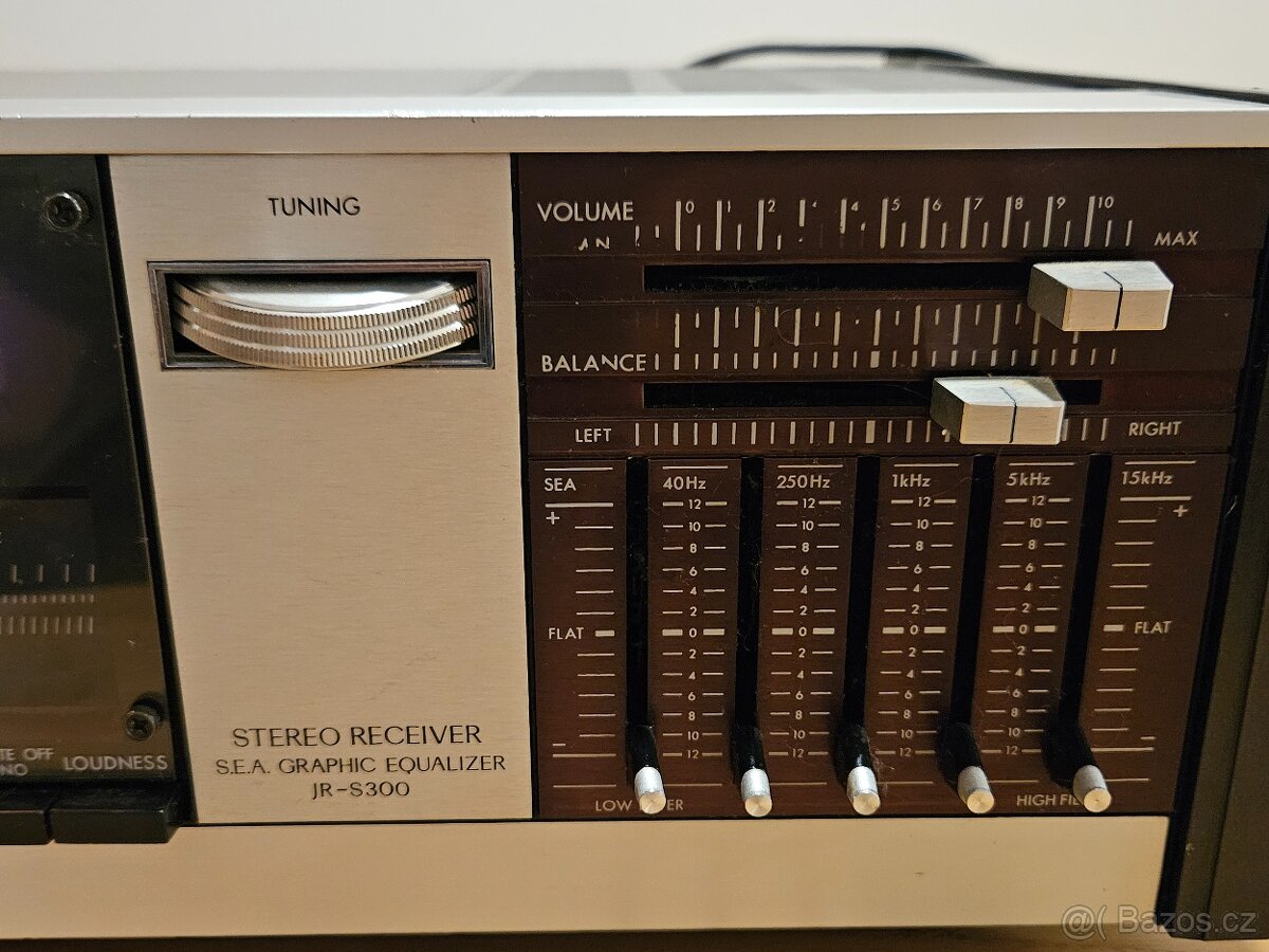 Vintage stereo receiver JVC JR-S300 - 6