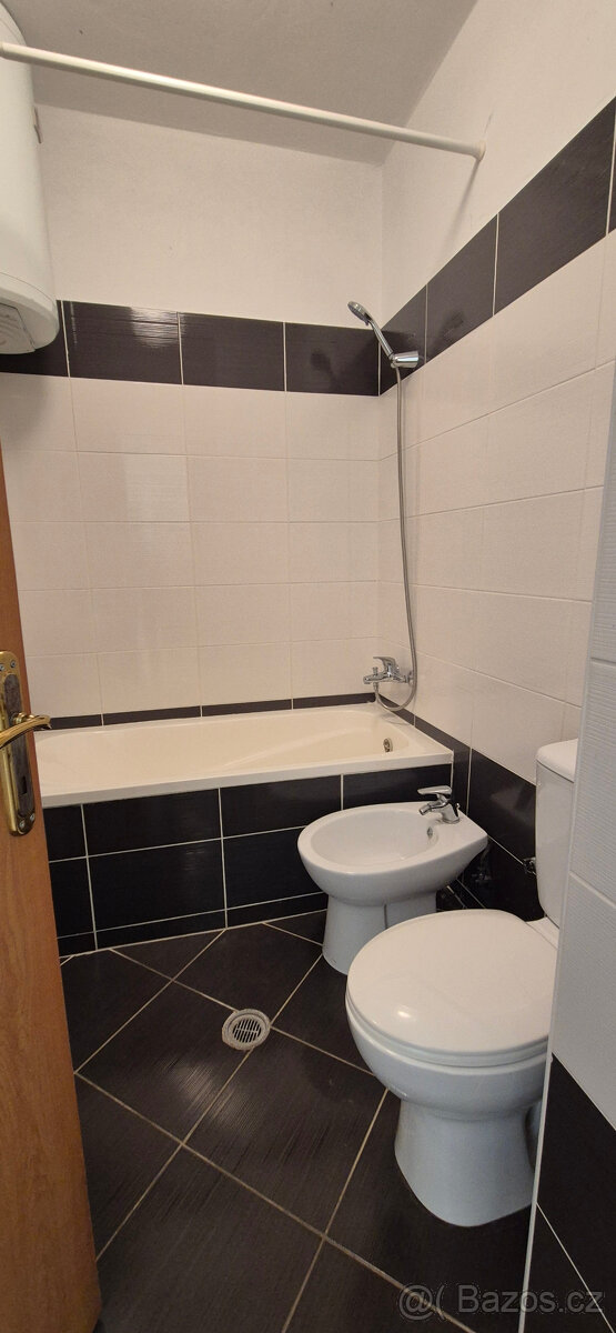 Prodej apartmánu 1+ kk s výhledem na moře v Albánii-Saranda - 6