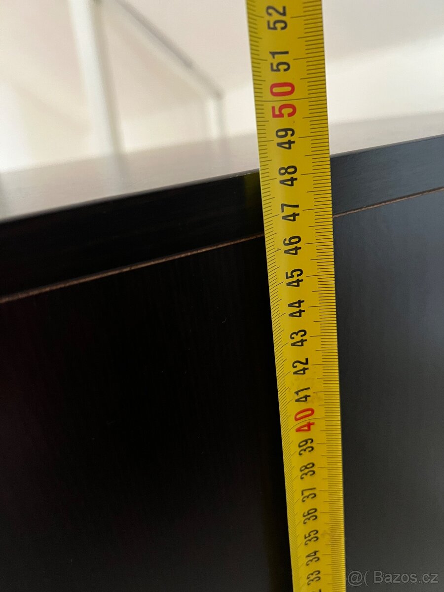 Noční stolek z Ikei Askvoll - 6