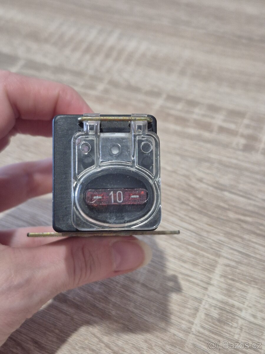 Relé Mercedes Benz W124 - 6