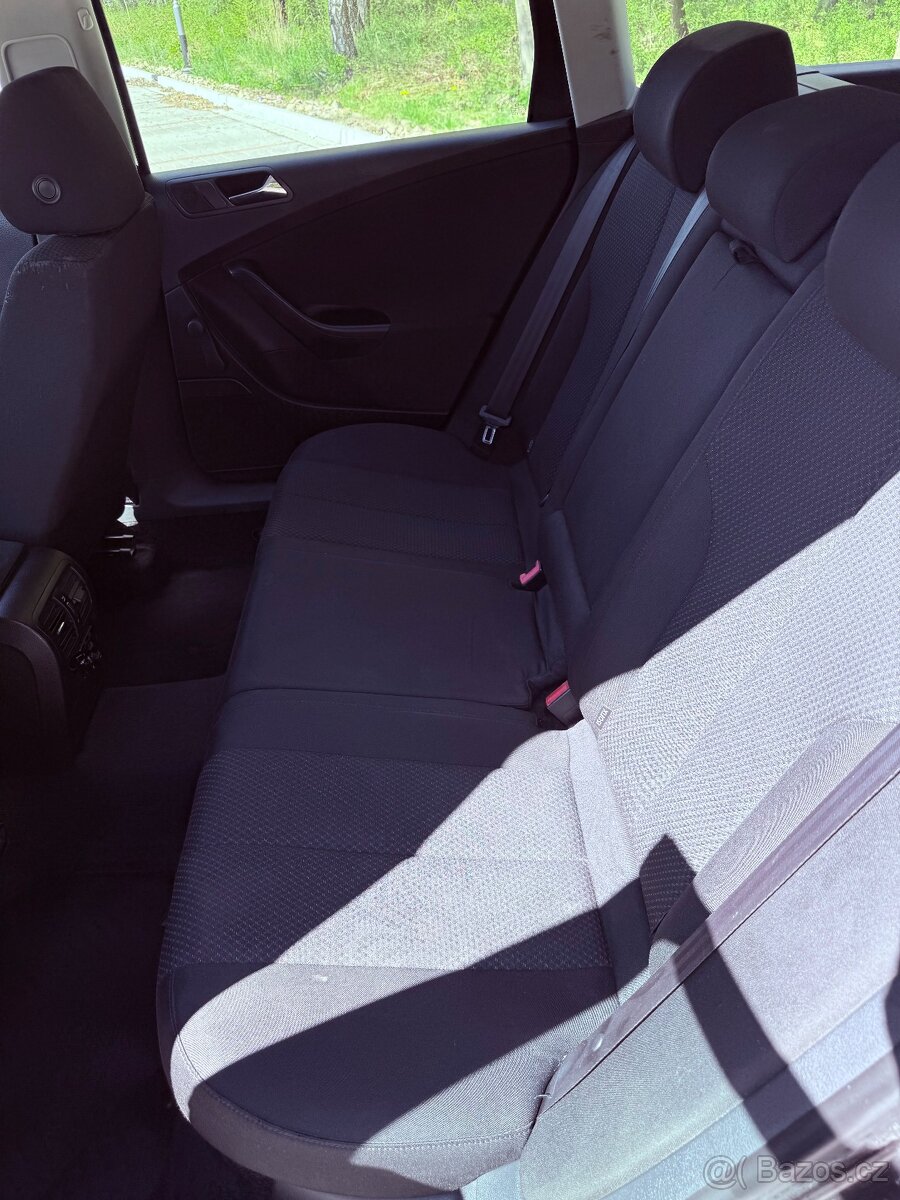 Volkswagen Passat B6 - 6