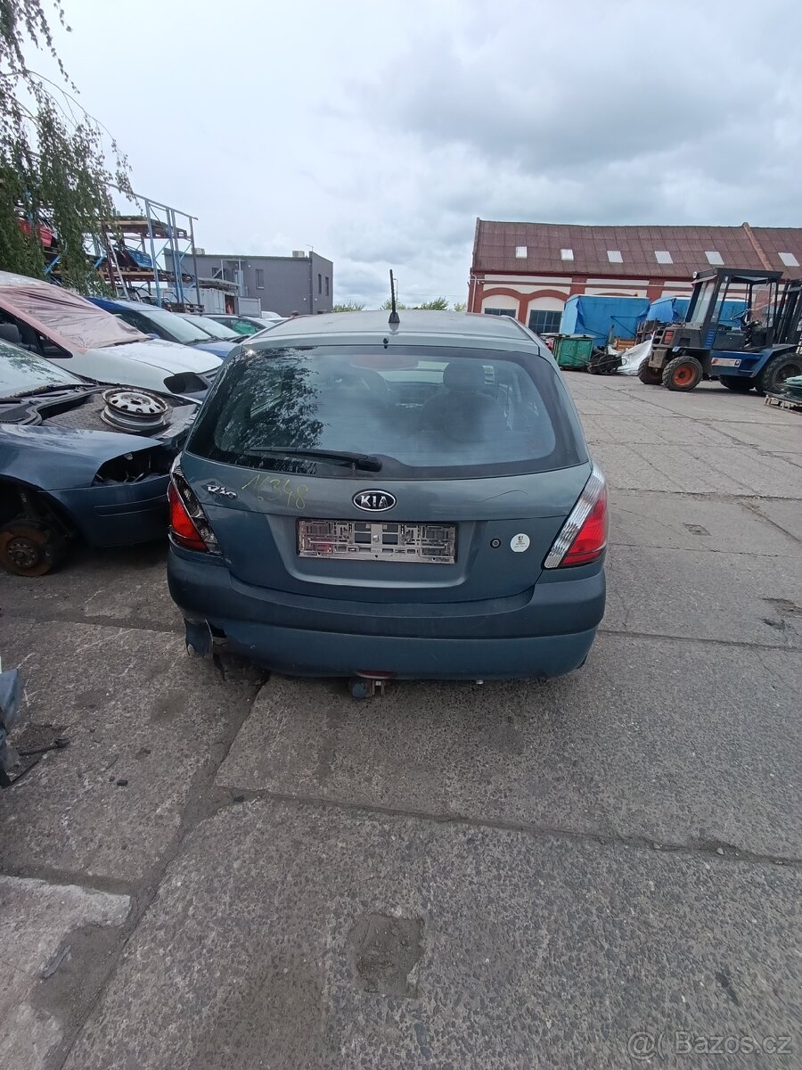 Kia Rio 2007 1.4-71 kW typ:G4EE - 6